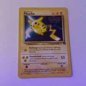 1995 pikachu pokémon card